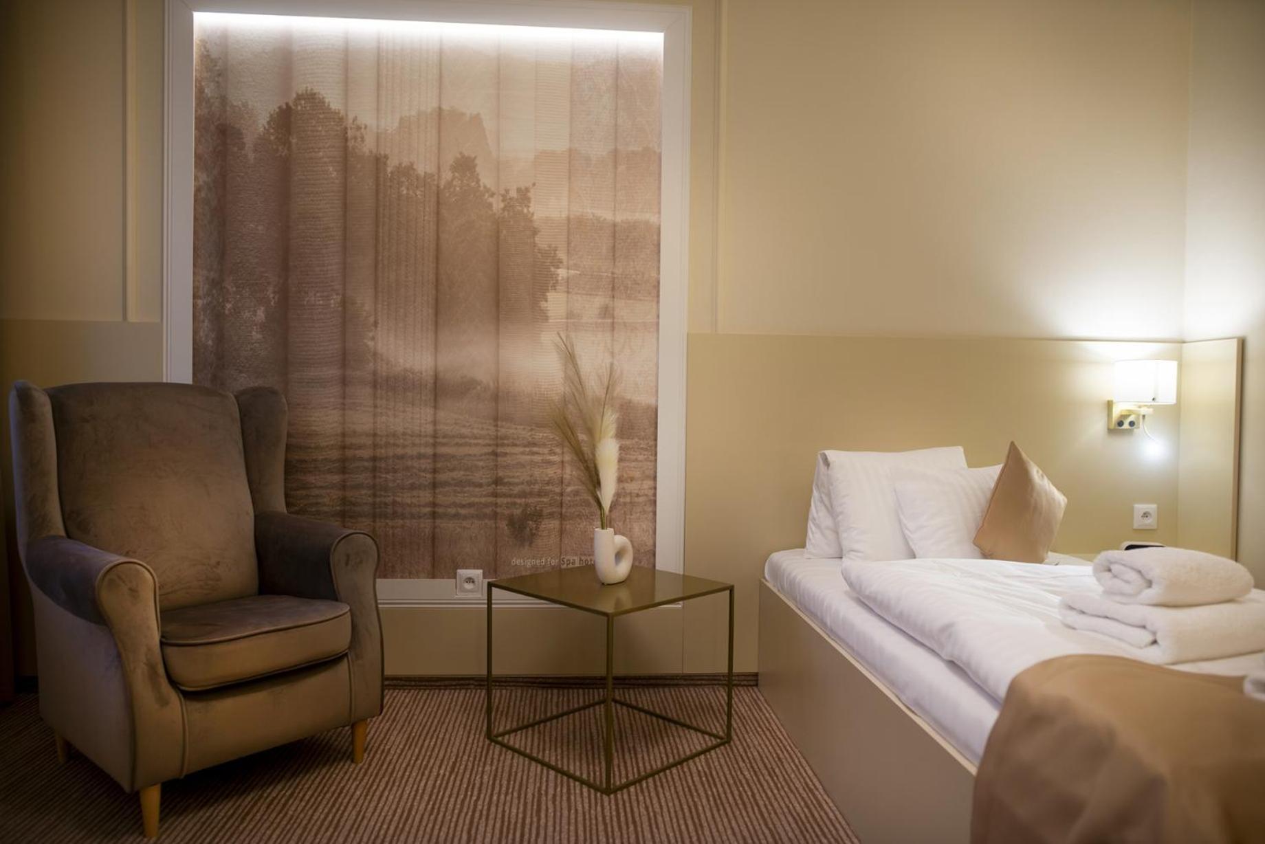 Spa Hotel Diana Františkovy Lázně Exteriör bild